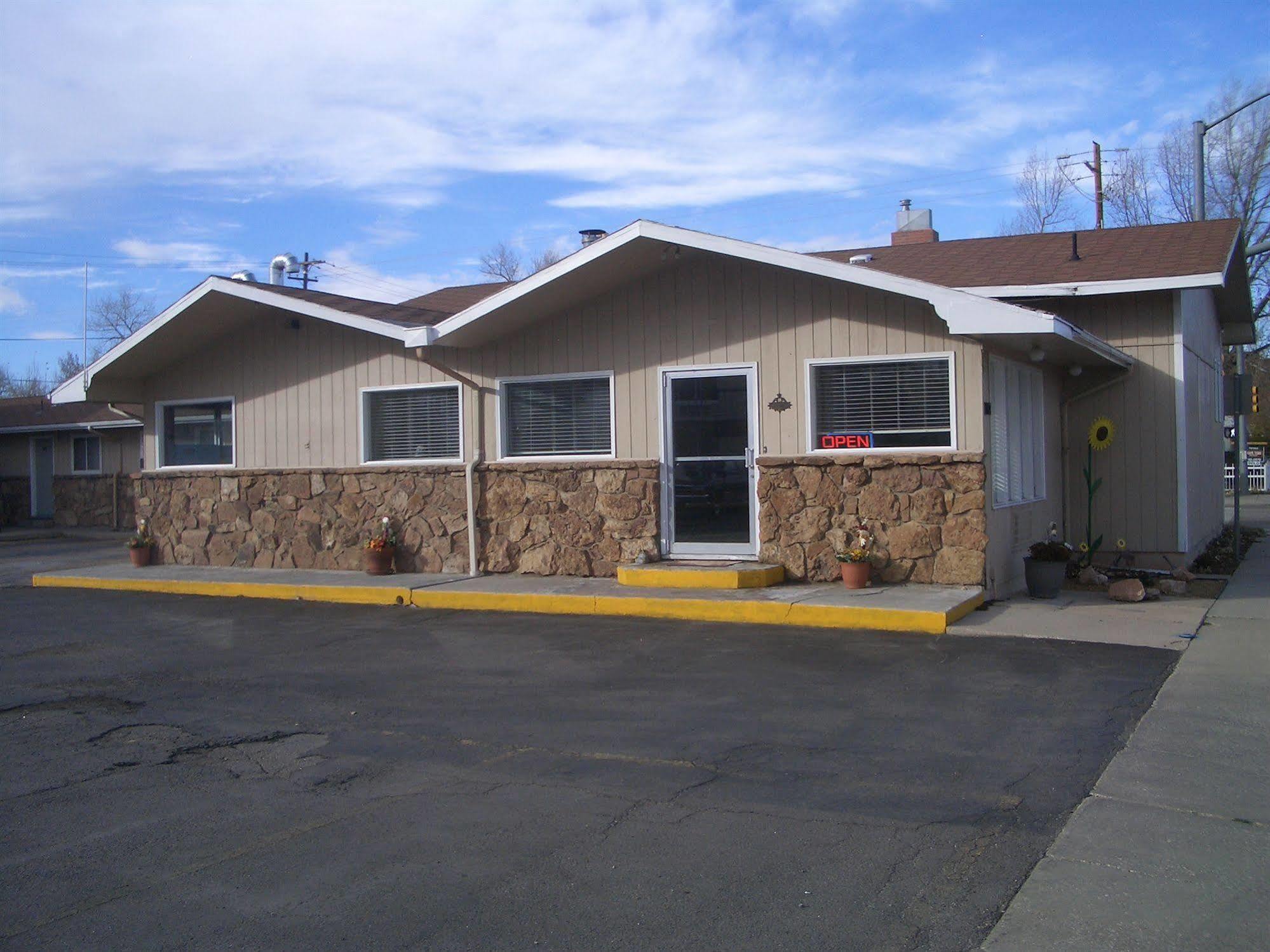 Laramie Valley Inn Exterior photo