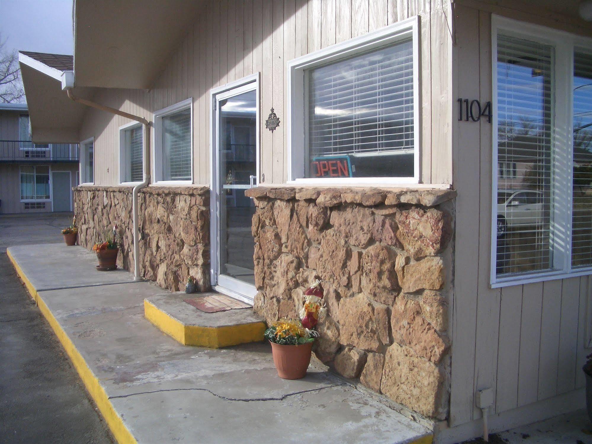 Laramie Valley Inn Exterior photo